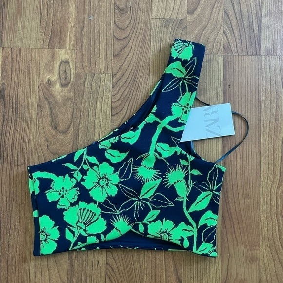 Zara One Shoulder Floral Crop Top – Neon Green & Black Size M coastal baddie - Picture 1 of 2